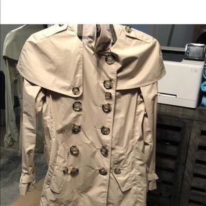 Burberry heritage trench coat new with tags